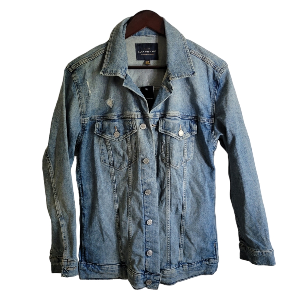 LUCKY BRAND NWT Distressed Jean Jacket Small